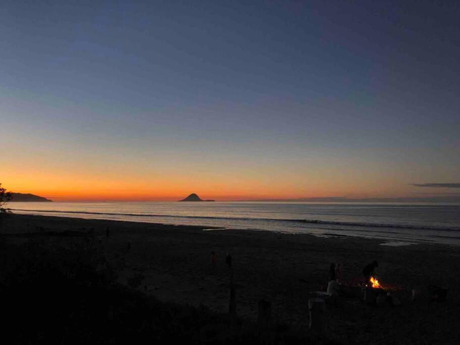 Beach Front Apartment Ohope エクステリア 写真