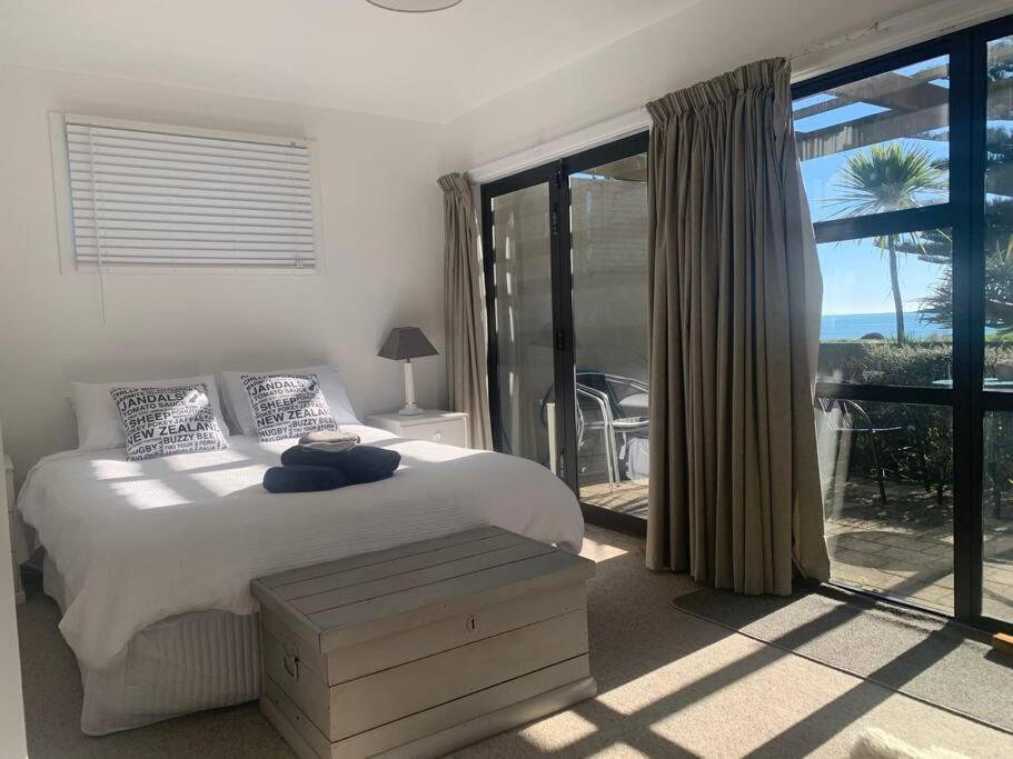 Beach Front Apartment Ohope エクステリア 写真